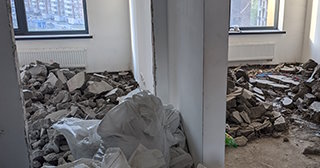 Демонтаж бетонной стяжки в Екатеринбурге - цена от 574 руб. за м2 - Сварной-Ктр
