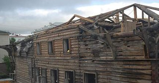 Демонтаж деревянных конструкций в Екатеринбурге - расценки от 1044 рублей - Сварной-Ктр